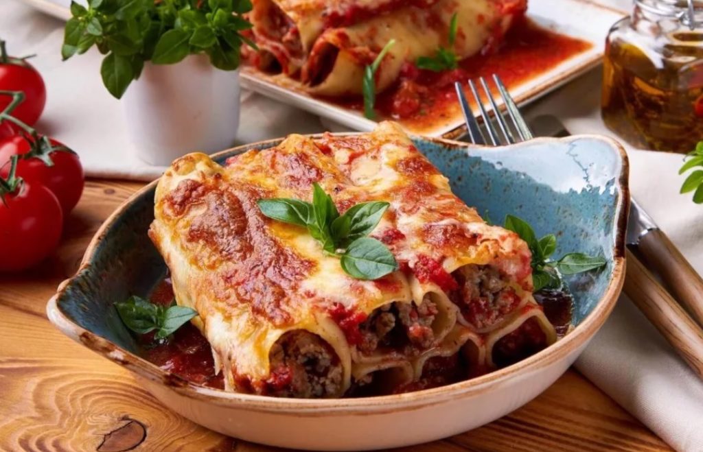Каннеллони на сковороде фото