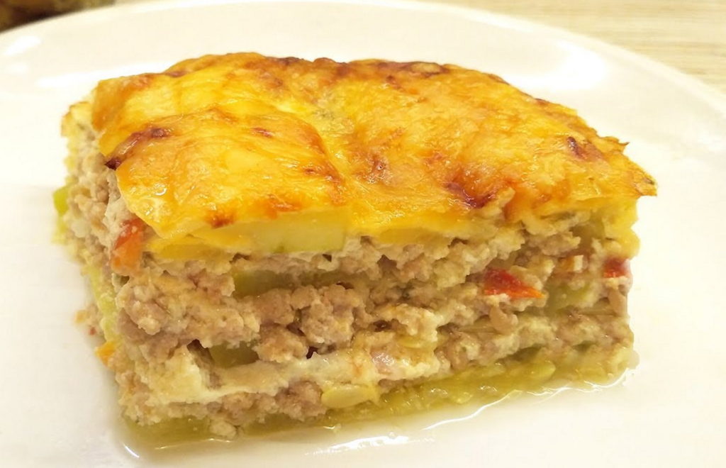 Запеканка из кабачков с сыром и сметаной фото